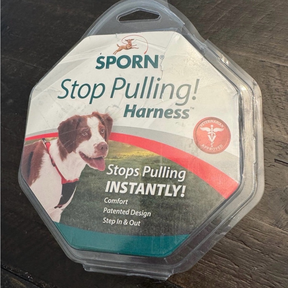 New Sporn Stop Pulling Dog Harness, Medium